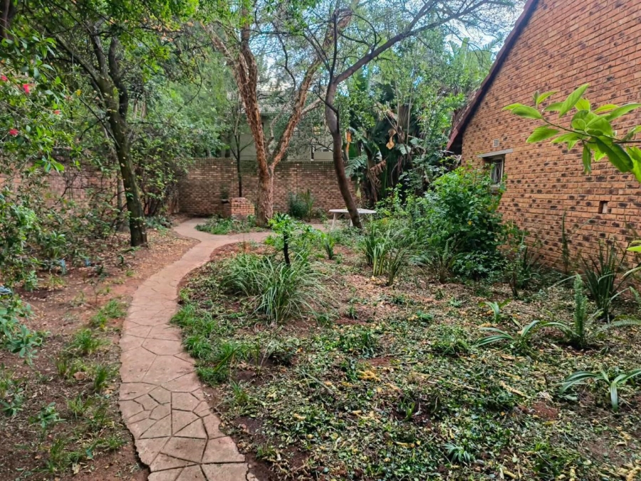 To Let 3 Bedroom Property for Rent in Van Riebeeck Park Gauteng