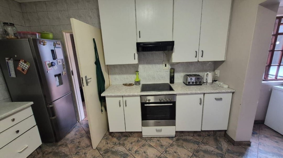 3 Bedroom Property for Sale in Aston Manor Gauteng