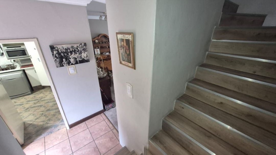 3 Bedroom Property for Sale in Aston Manor Gauteng