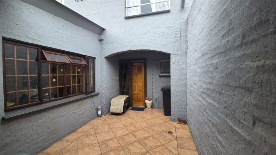3 Bedroom Property for Sale in Aston Manor Gauteng
