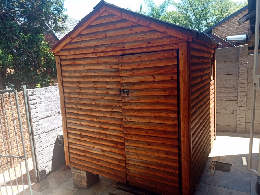 2 Bedroom Property for Sale in Van Riebeeck Park Gauteng