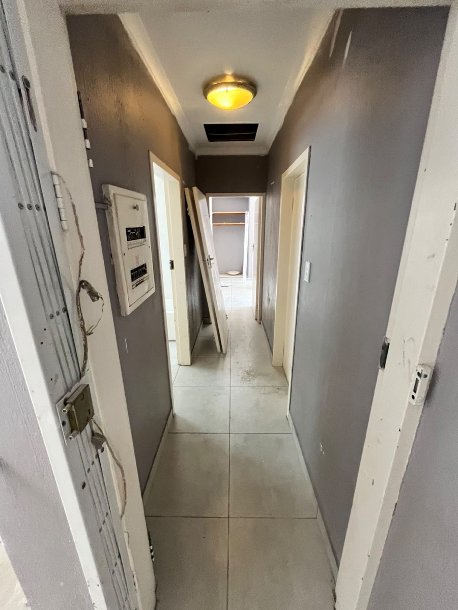To Let 4 Bedroom Property for Rent in Garsfontein Gauteng