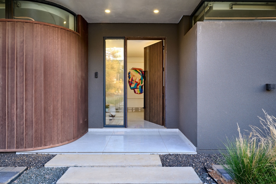 4 Bedroom Property for Sale in Waterfall Country Estate Gauteng