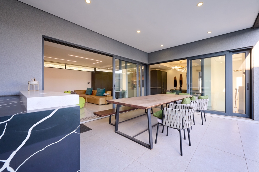 4 Bedroom Property for Sale in Waterfall Country Estate Gauteng