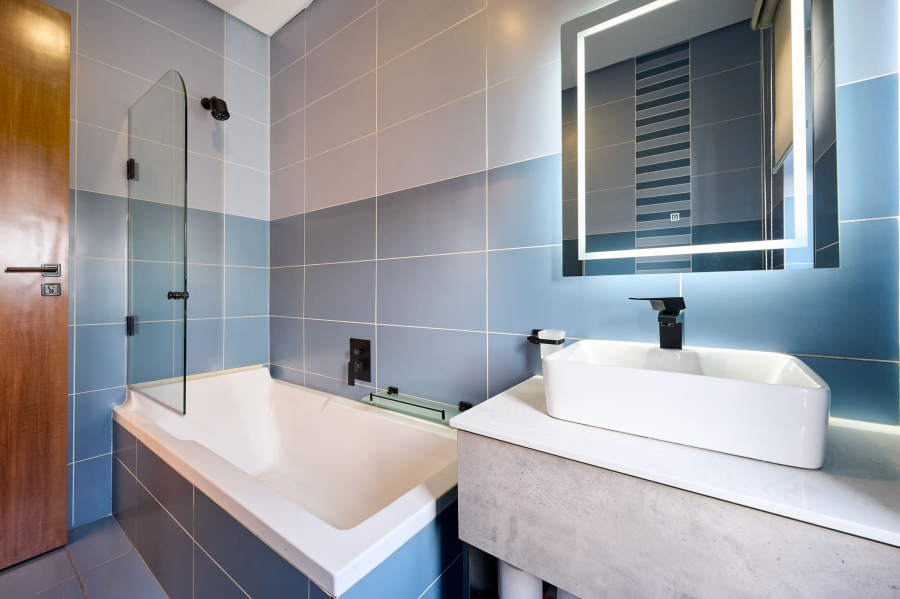 4 Bedroom Property for Sale in Waterfall Country Estate Gauteng