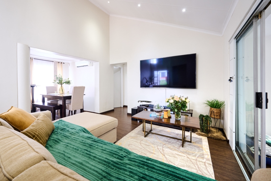 3 Bedroom Property for Sale in Sunninghill Gauteng