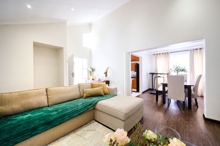 3 Bedroom Property for Sale in Sunninghill Gauteng