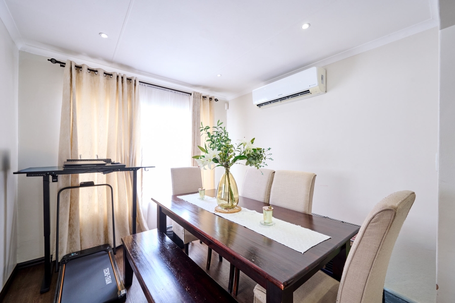 3 Bedroom Property for Sale in Sunninghill Gauteng