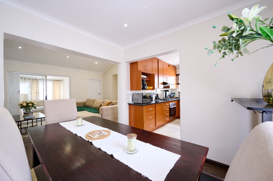 3 Bedroom Property for Sale in Sunninghill Gauteng