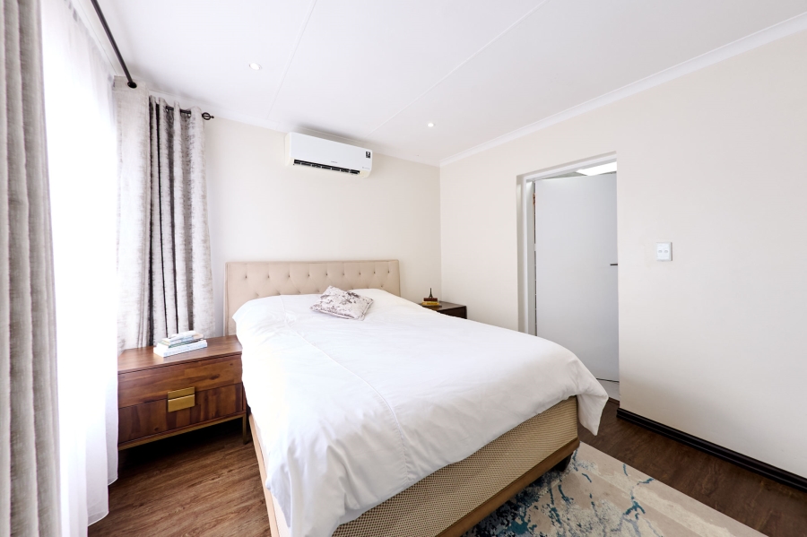 3 Bedroom Property for Sale in Sunninghill Gauteng