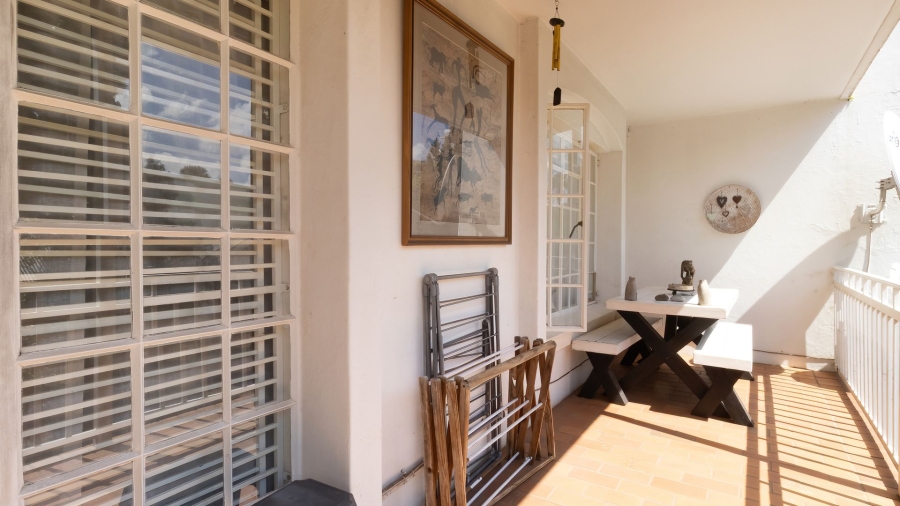 1 Bedroom Property for Sale in Die Hoewes Gauteng