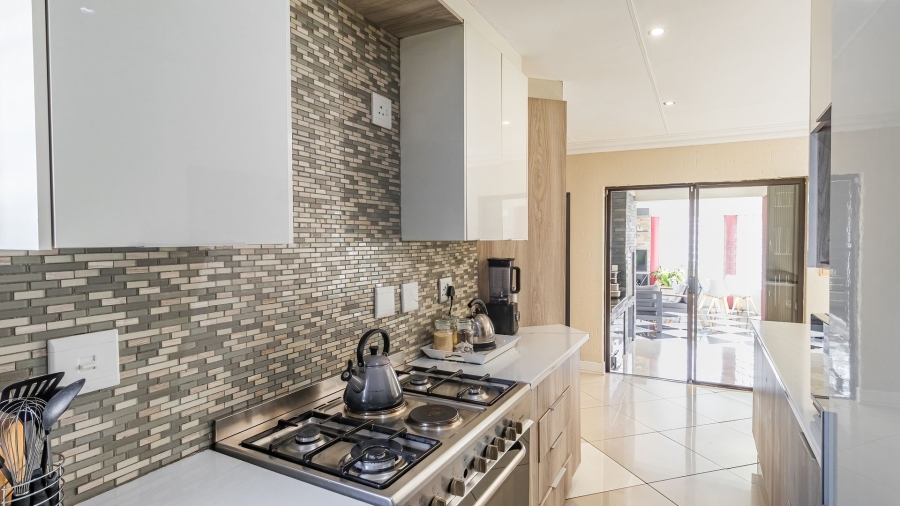 4 Bedroom Property for Sale in Highveld Gauteng