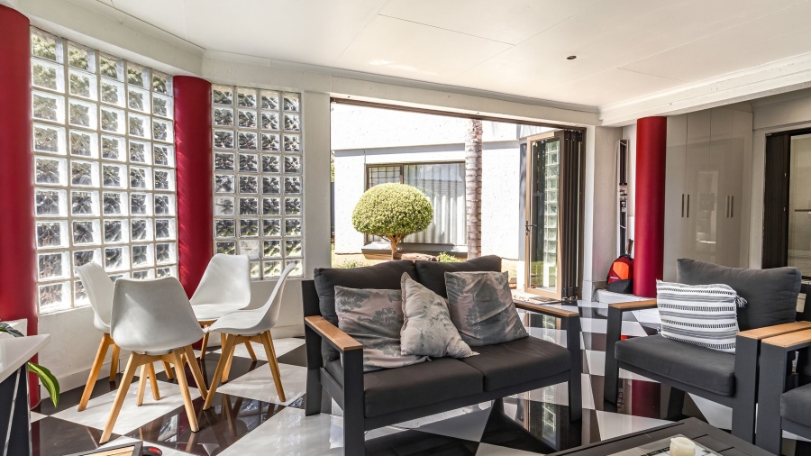 4 Bedroom Property for Sale in Highveld Gauteng