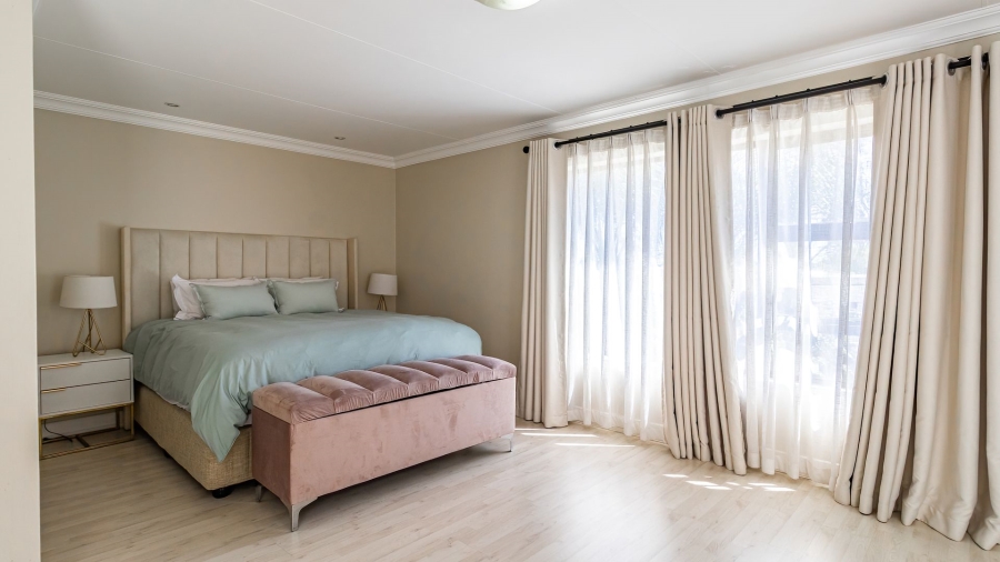 4 Bedroom Property for Sale in Highveld Gauteng