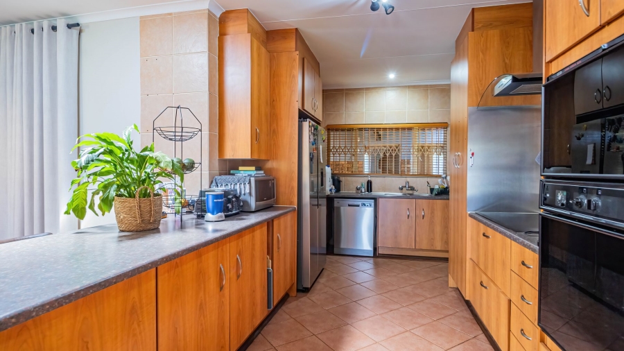 3 Bedroom Property for Sale in Pierre Van Ryneveld Gauteng