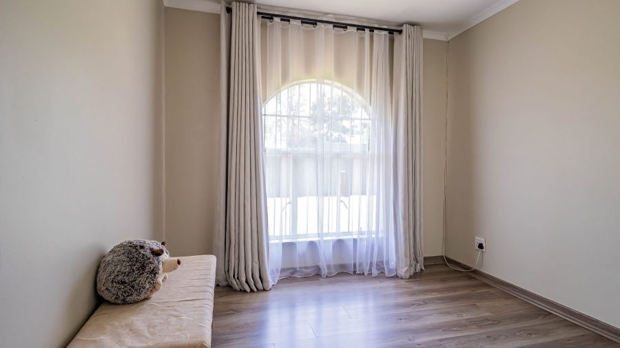 3 Bedroom Property for Sale in Pierre Van Ryneveld Gauteng