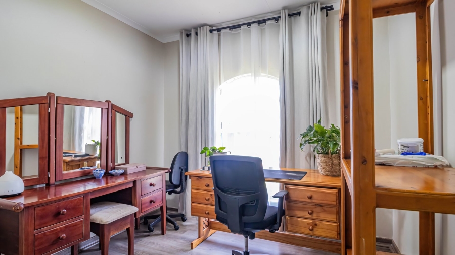 3 Bedroom Property for Sale in Pierre Van Ryneveld Gauteng