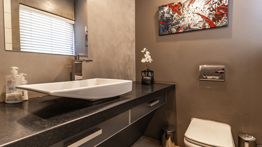 4 Bedroom Property for Sale in Southdowns Estate Gauteng