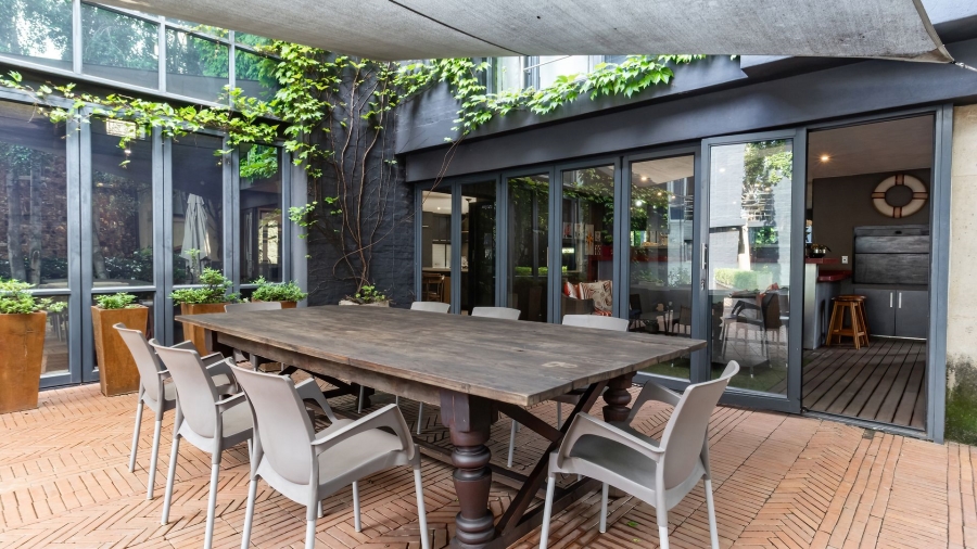 4 Bedroom Property for Sale in Southdowns Estate Gauteng