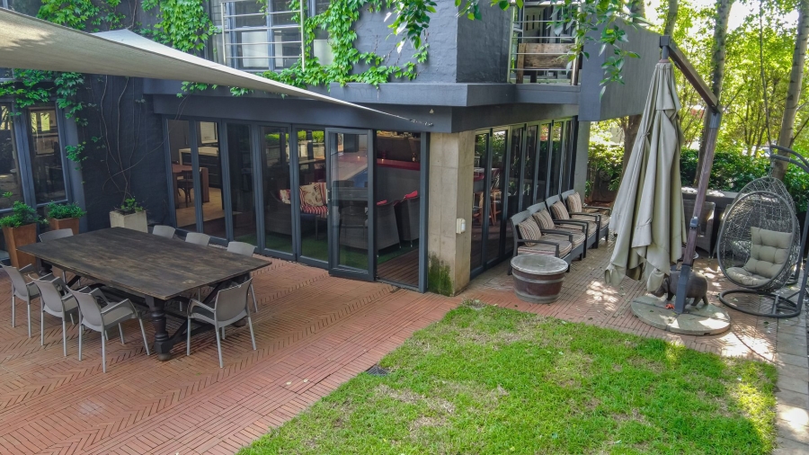4 Bedroom Property for Sale in Southdowns Estate Gauteng