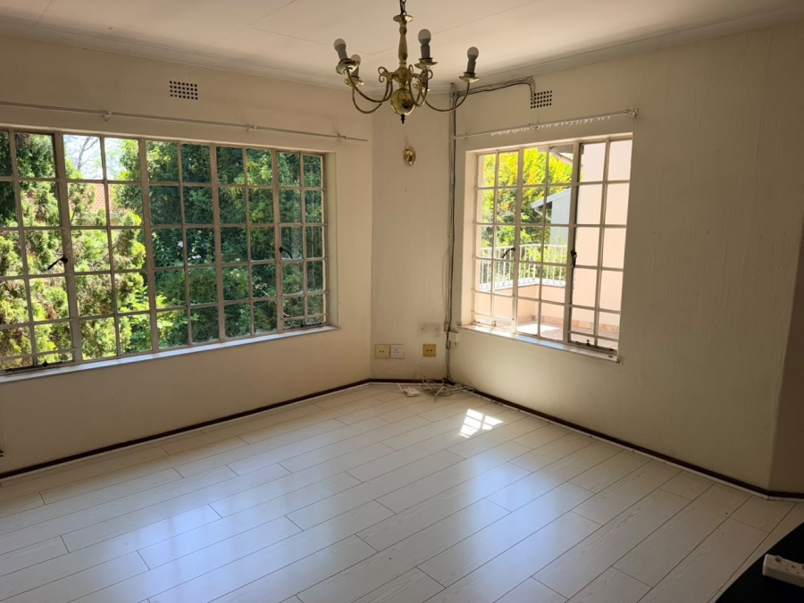 To Let 2 Bedroom Property for Rent in Sandown Gauteng