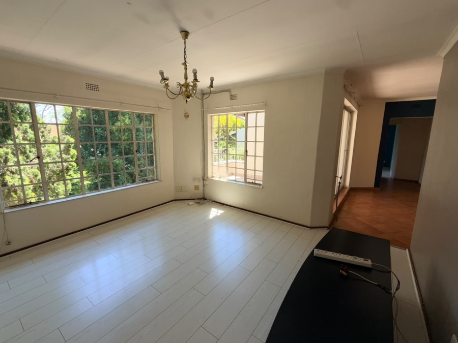 To Let 2 Bedroom Property for Rent in Sandown Gauteng
