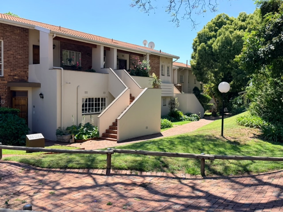 To Let 2 Bedroom Property for Rent in Sandown Gauteng