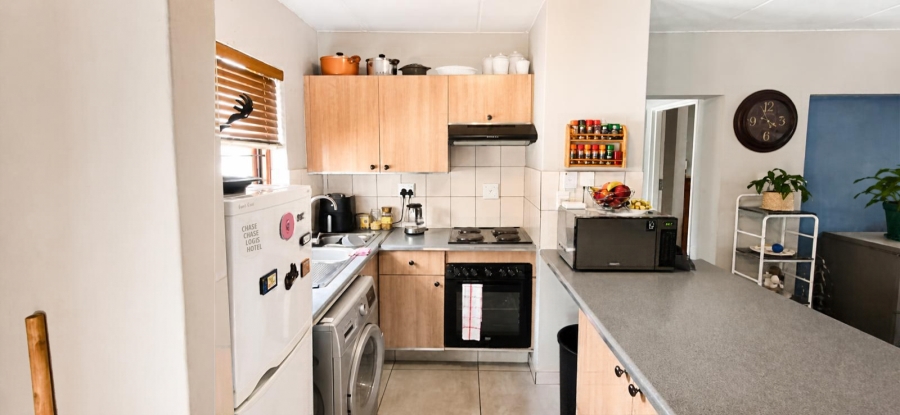 2 Bedroom Property for Sale in Erand Gardens Gauteng