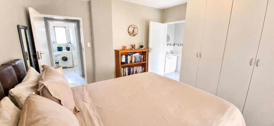 2 Bedroom Property for Sale in Erand Gardens Gauteng