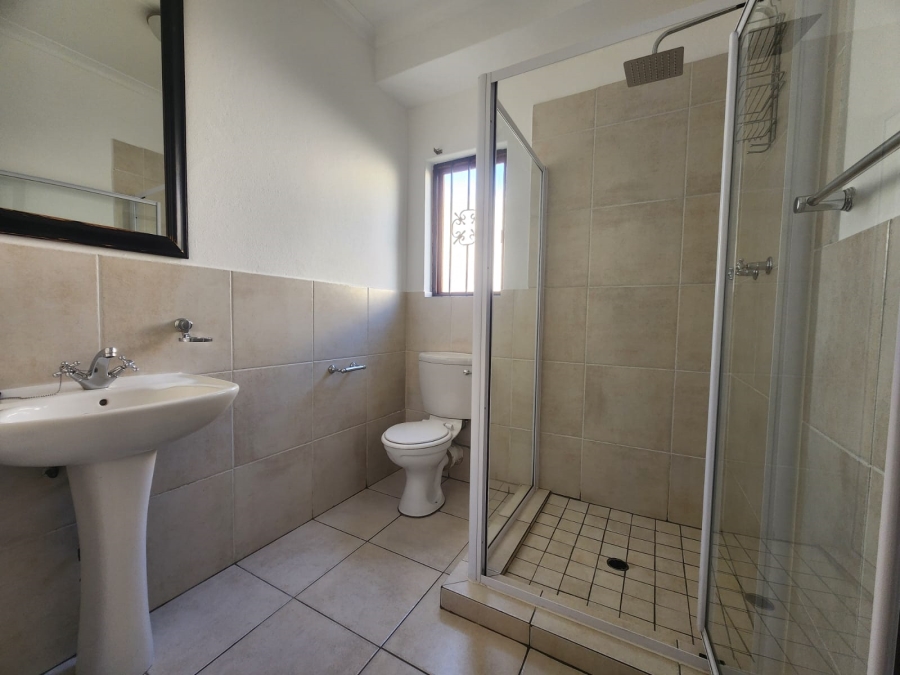 To Let 2 Bedroom Property for Rent in Paulshof Gauteng