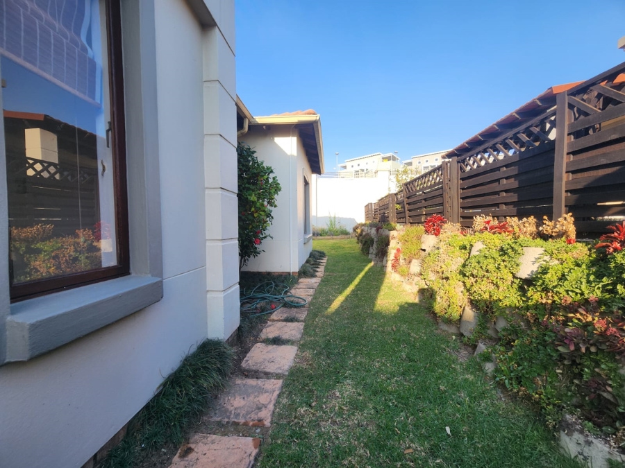 To Let 2 Bedroom Property for Rent in Paulshof Gauteng