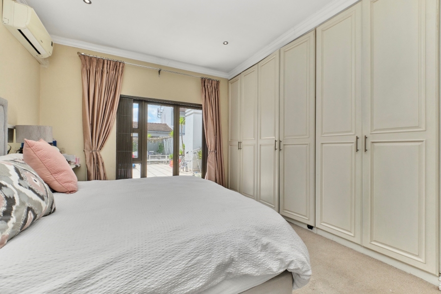 2 Bedroom Property for Sale in Gallo Manor Gauteng