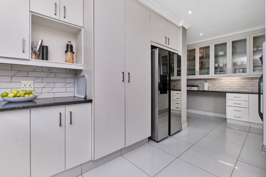 3 Bedroom Property for Sale in Sandown Gauteng