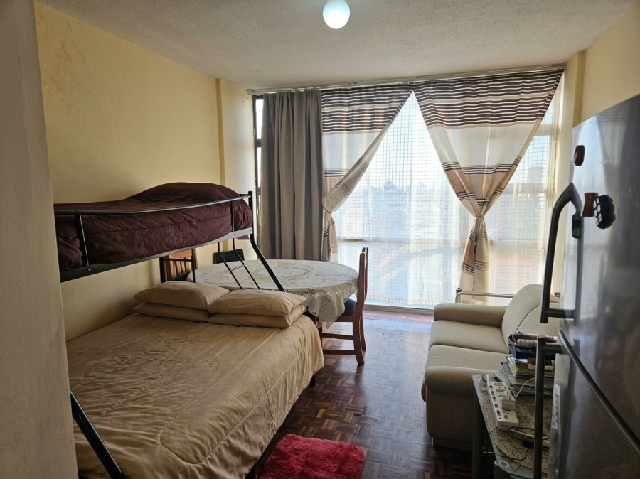 2 Bedroom Property for Sale in Berea Gauteng