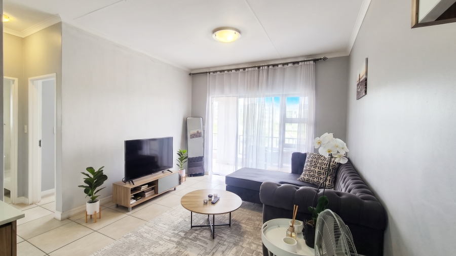 1 Bedroom Property for Sale in Modderfontein Gauteng