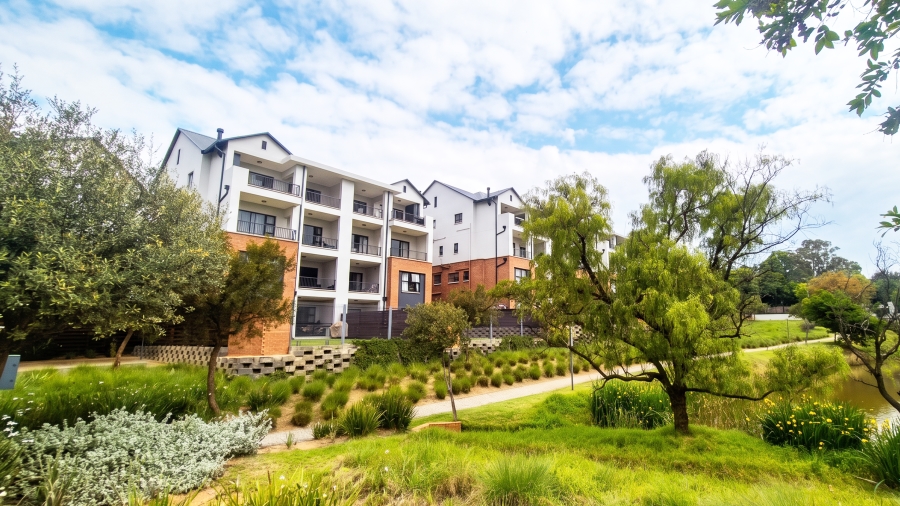 1 Bedroom Property for Sale in Modderfontein Gauteng