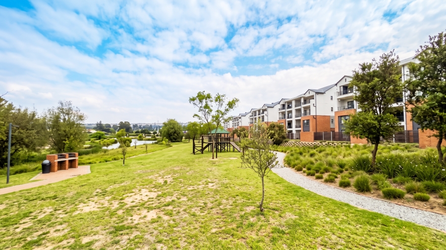 1 Bedroom Property for Sale in Modderfontein Gauteng
