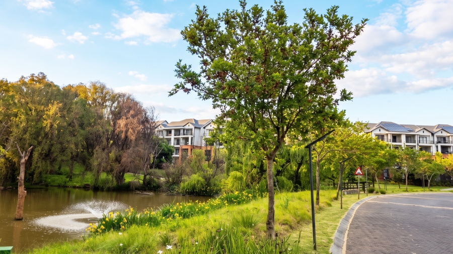 1 Bedroom Property for Sale in Modderfontein Gauteng