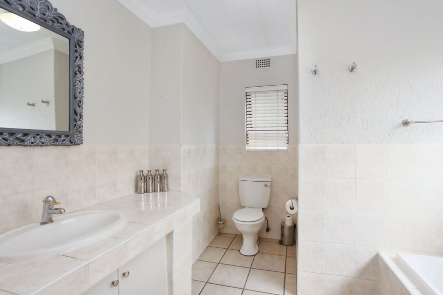 3 Bedroom Property for Sale in Morningside Gauteng