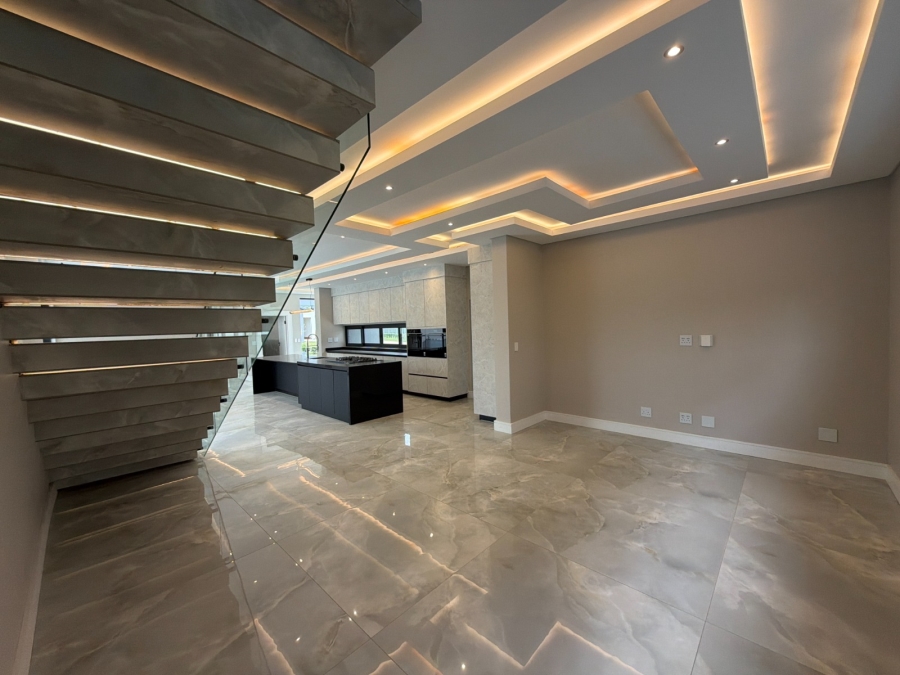5 Bedroom Property for Sale in Eye of Africa Gauteng