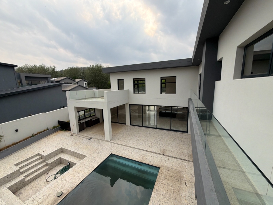 5 Bedroom Property for Sale in Eye of Africa Gauteng