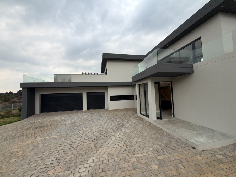 5 Bedroom Property for Sale in Eye of Africa Gauteng