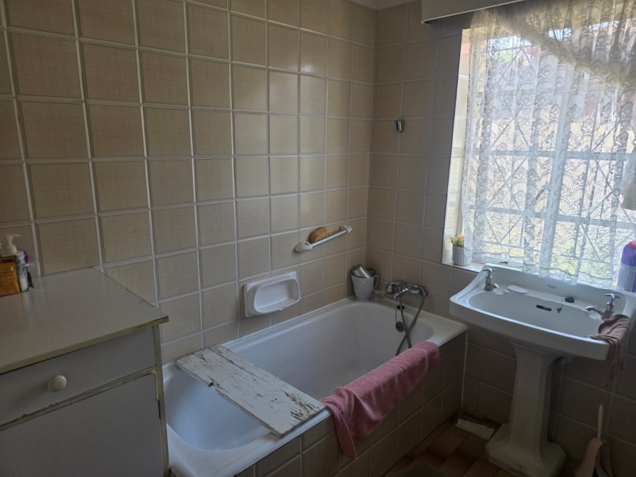 3 Bedroom Property for Sale in Primrose Hill Gauteng
