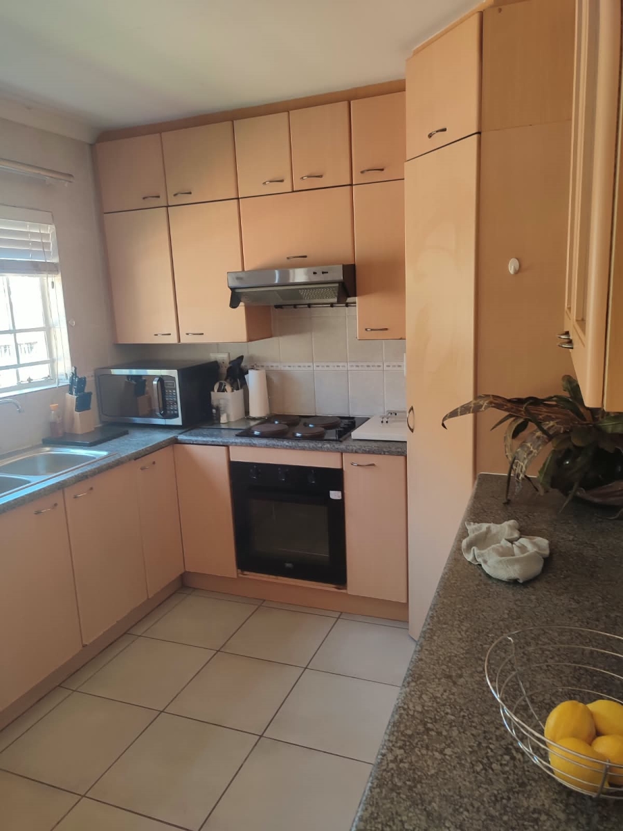 3 Bedroom Property for Sale in Honeydew Grove Gauteng