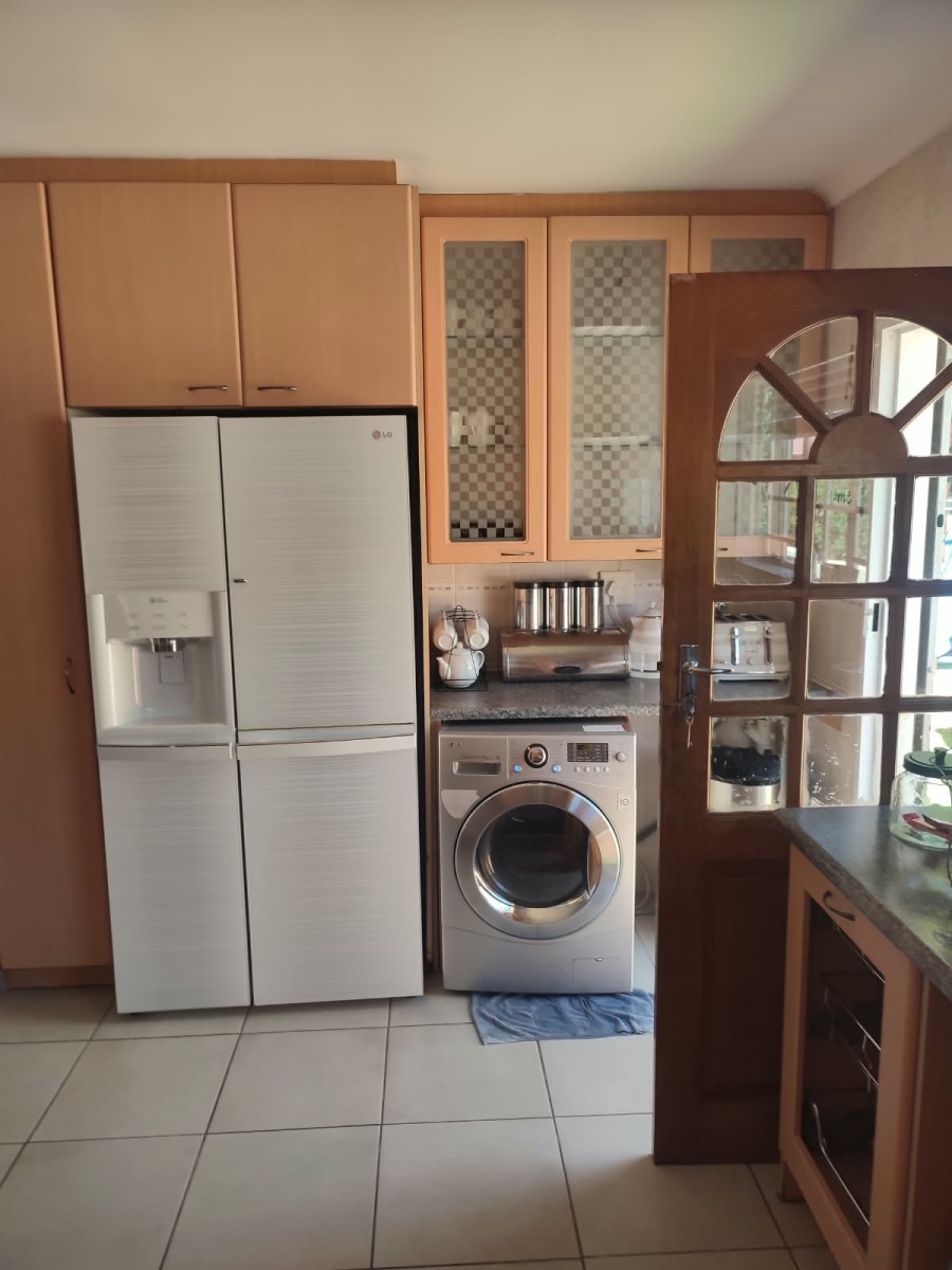 3 Bedroom Property for Sale in Honeydew Grove Gauteng