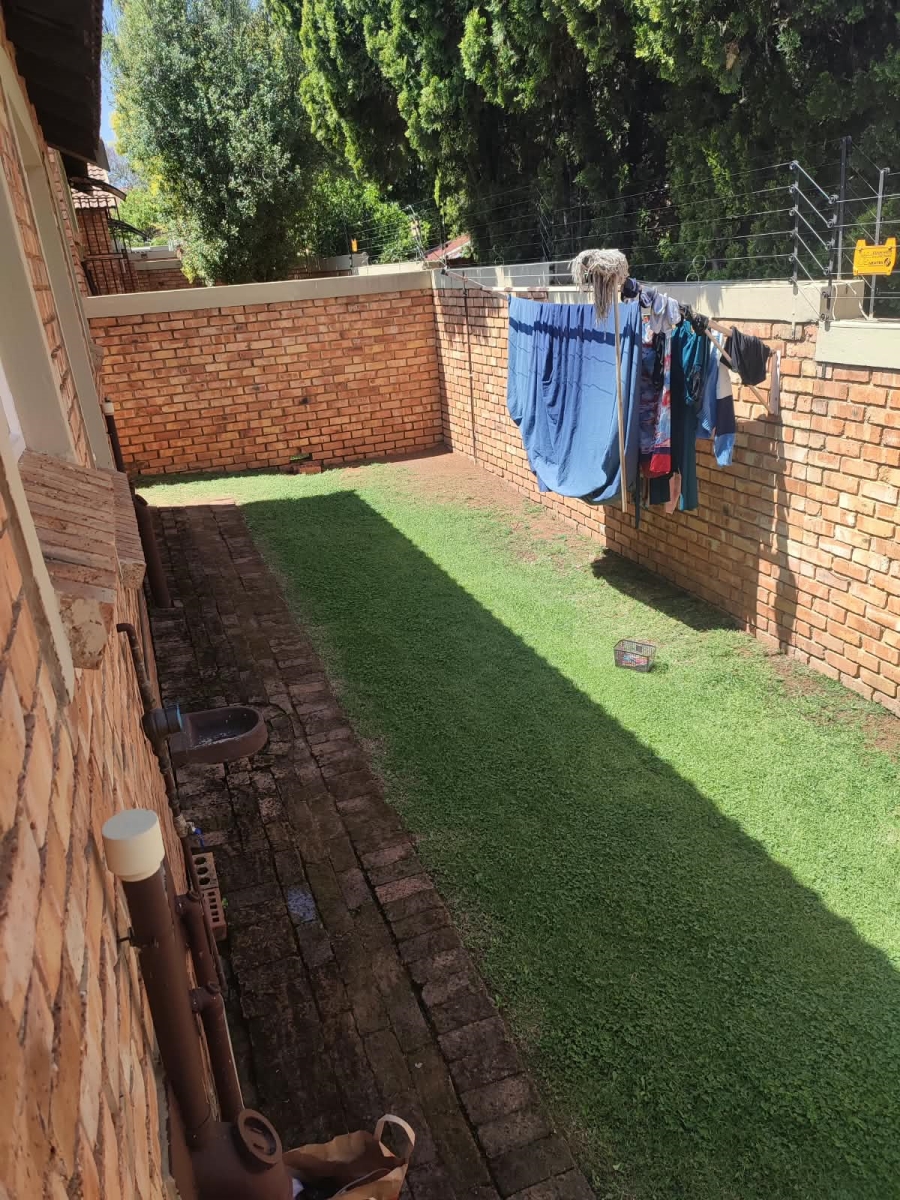 3 Bedroom Property for Sale in Honeydew Grove Gauteng