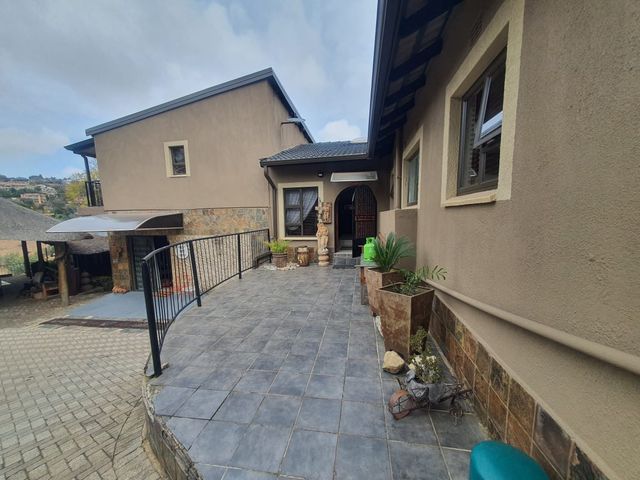 4 Bedroom Property for Sale in Kenmare Gauteng