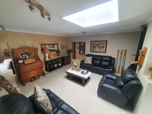 4 Bedroom Property for Sale in Kenmare Gauteng
