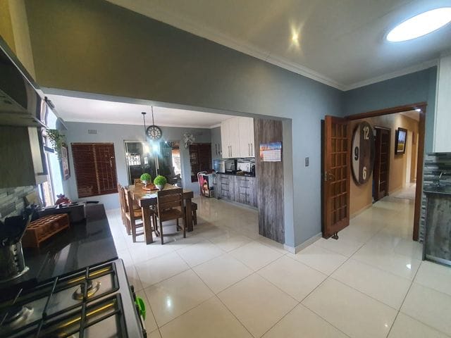 4 Bedroom Property for Sale in Kenmare Gauteng