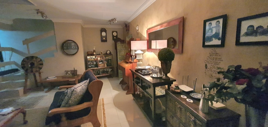4 Bedroom Property for Sale in Kenmare Gauteng